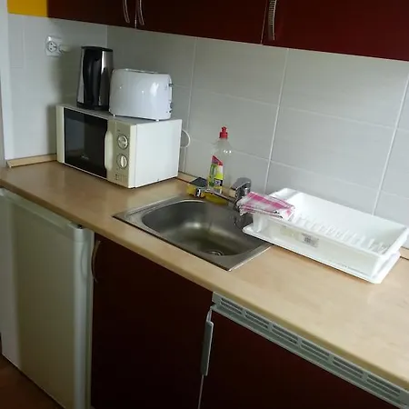 Nador Apartman *